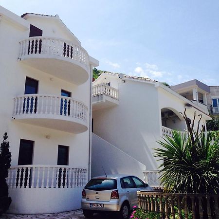Apartments Svorcan بودفا الغرفة الصورة