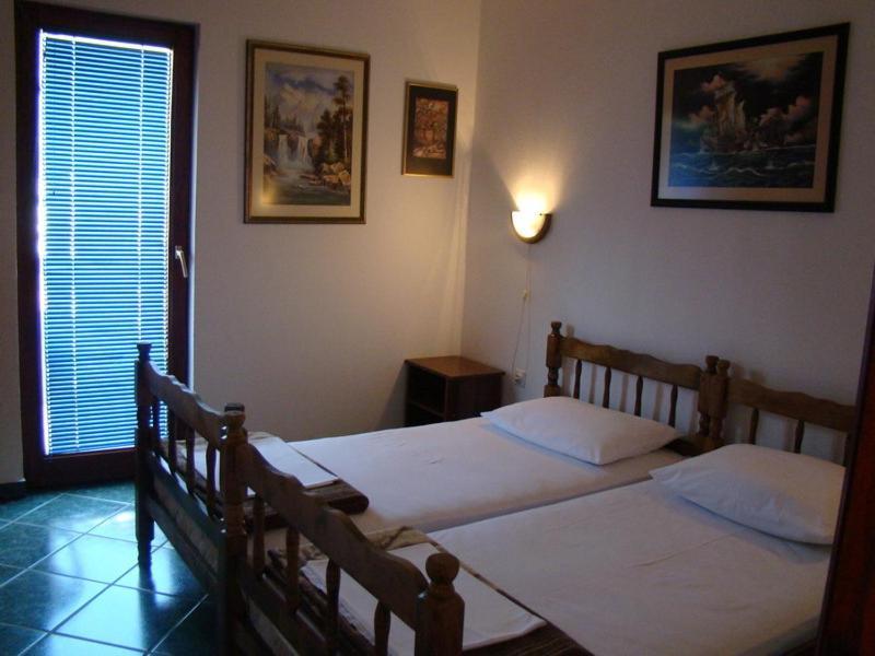 Apartments Svorcan بودفا الغرفة الصورة